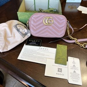 Gucci, GG Marmont Mini Crossbody